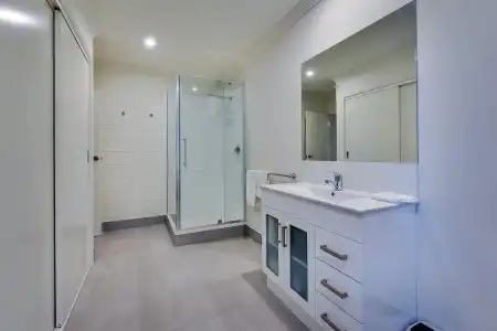 Allambi Holiday Apartments - 35