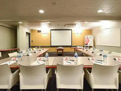 ibis Dijon Gare - 14