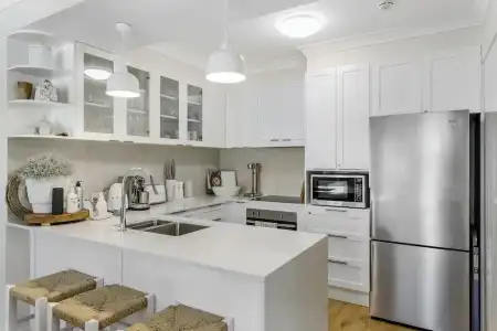 Burleigh Mediterranean Resort Enquiries - 186