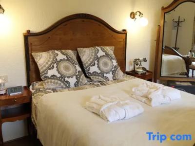 Logis du Chateau - 46