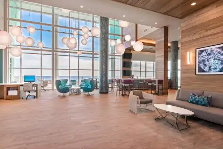 Hampton Inn and Suites Panama City Beach/Beachfront - 12