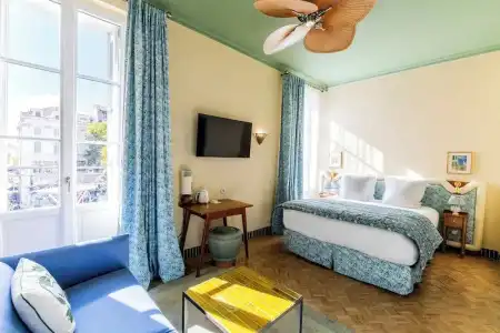 Hôtel Amista Marseille (ancien Hôtel Saint-Louis Vieux Port) - 145