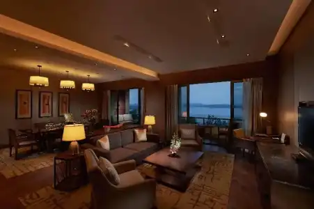 Hilton Wuhan Optics Valley - 150