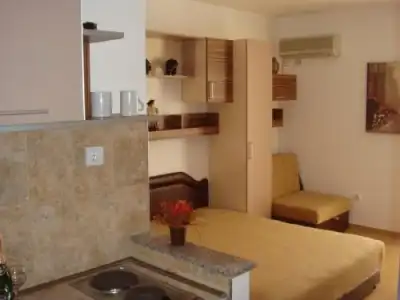 Azzuro Apartments - 16