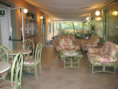 Astor Victoria - 13