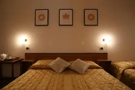 4F Boutique Florence - 31