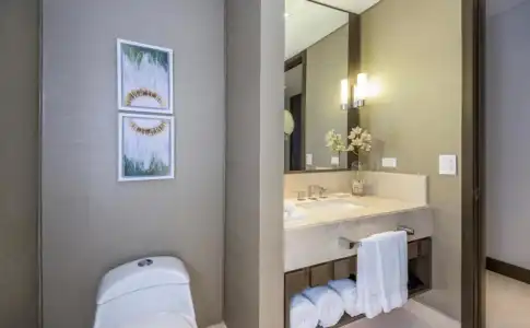 Courtyard by Marriott Prague Airport - 9