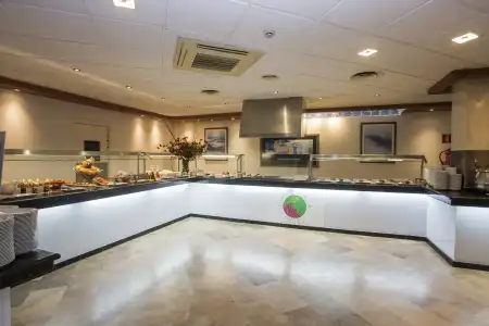 Oasis Plaza - 25