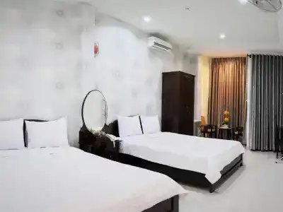 Ha Nhung - 25