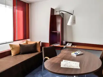 Novotel Suites Reims Centre - 5