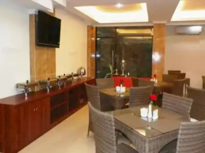 Maranatha Grand - 19