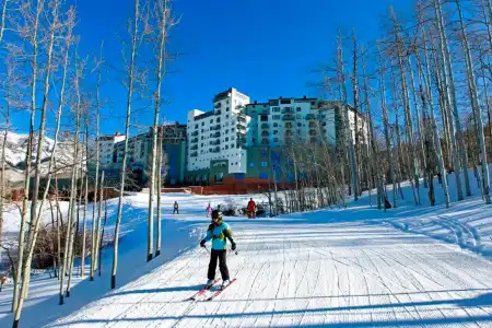 The Peaks Resort and Spa - 29