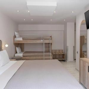 Piraeus City - 45
