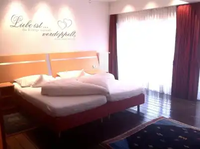 Alpenlove - Adult SPA - 62