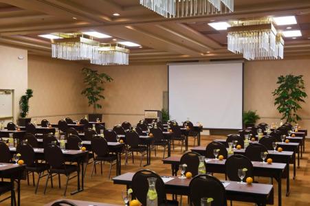 The Lakefront Anchorage - 25