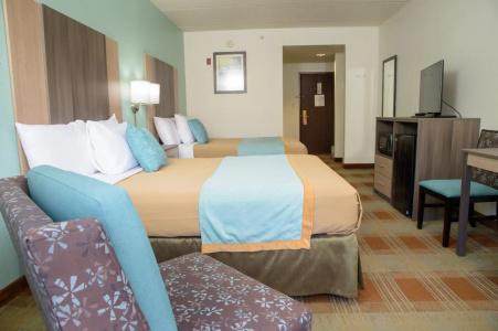 Pigeon River Inn - 41
