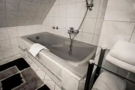 Loehr - 156