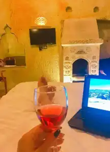 Oread Cave Suites - 342