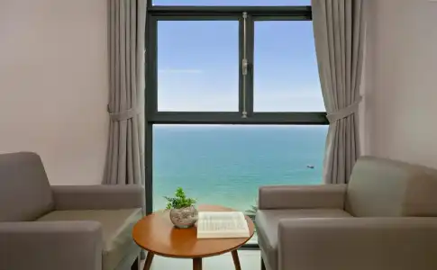 Da Nang Bay - 5
