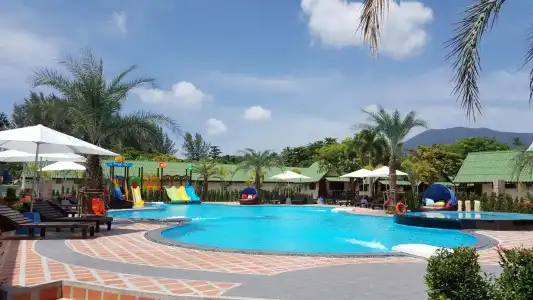Varin Beach Resort - 8