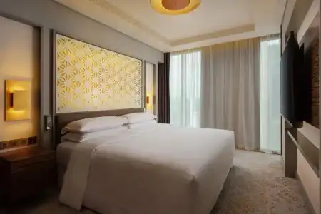 Sheraton - 67