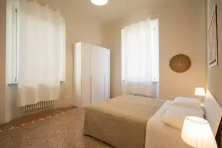 Regis Condo - 109