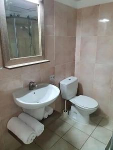 Larnaca Bay Suites - 54