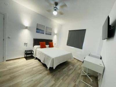 Micaela Charming Hostal - 47