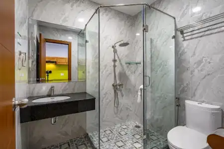 Emerald Central - 150