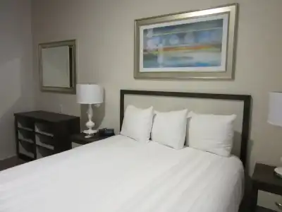 WaterWalk Extended Stay by Wyndham Wichita - 35
