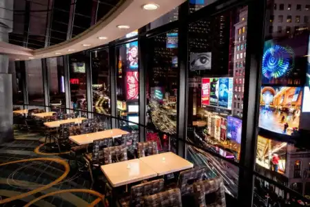 New York Marriott Marquis - 13