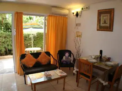 Apollonia Holiday Apartments - 1