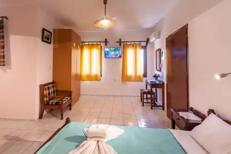 Poco Loco Bed & Breakfast - 41