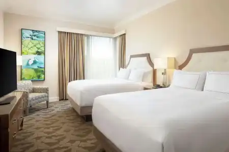 DoubleTree by Hilton San Diego Bayside - 156