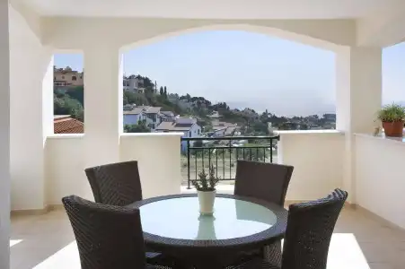 Chloraka Terrace Apartments - 13