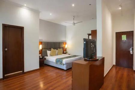 Ahuja Residency, Sunder Nagar - 30