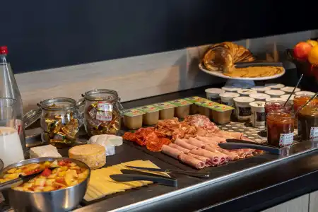 Campanile PRIME - Caen Centre Gare - 13