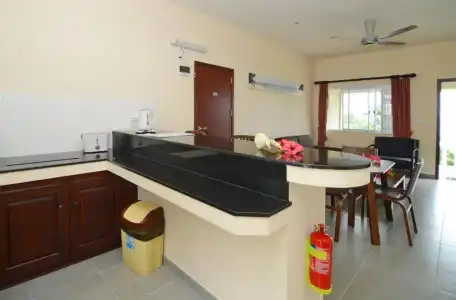 Surfers Beach Self Catering Chalets - 49