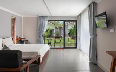 Sandy Clay Bungalows - 77
