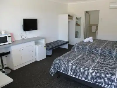 Wynnum Anchor Motel - 23