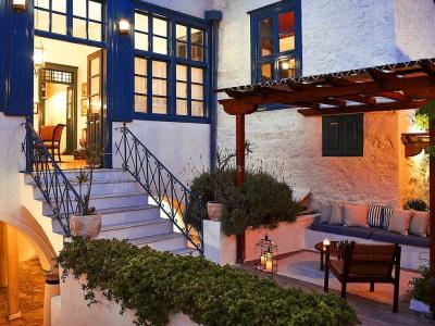 Orloff Boutique - 20