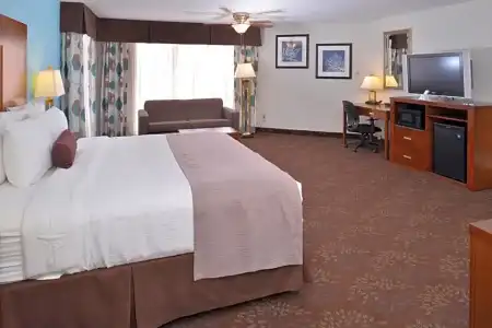 Best Western Plus El Paso Airport & Conference Center - 72