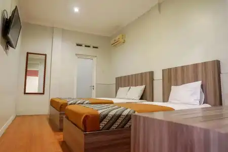 Airlangga - 22
