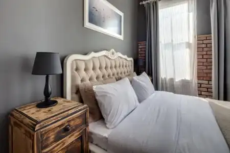 Loka Suites - 33