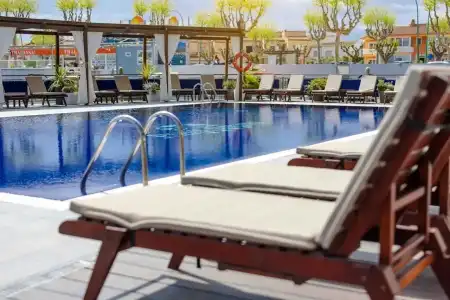 Port Salins by Pierre & Vacances - 16
