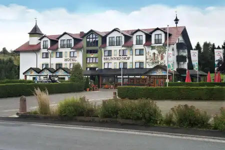 Best Western Plus Midland Suites - 27