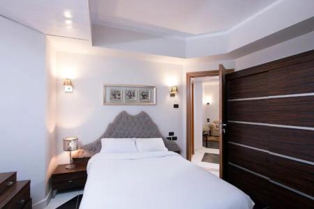 Royal Beach Serviced Apartments - 28