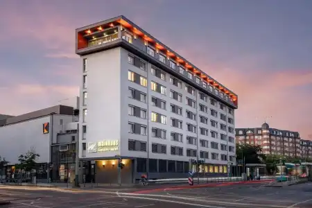 mainhaus StadtFrankfurt - 0