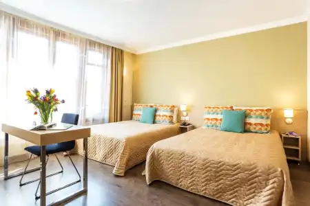 Geneva - 70