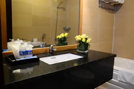 Petro House - 9